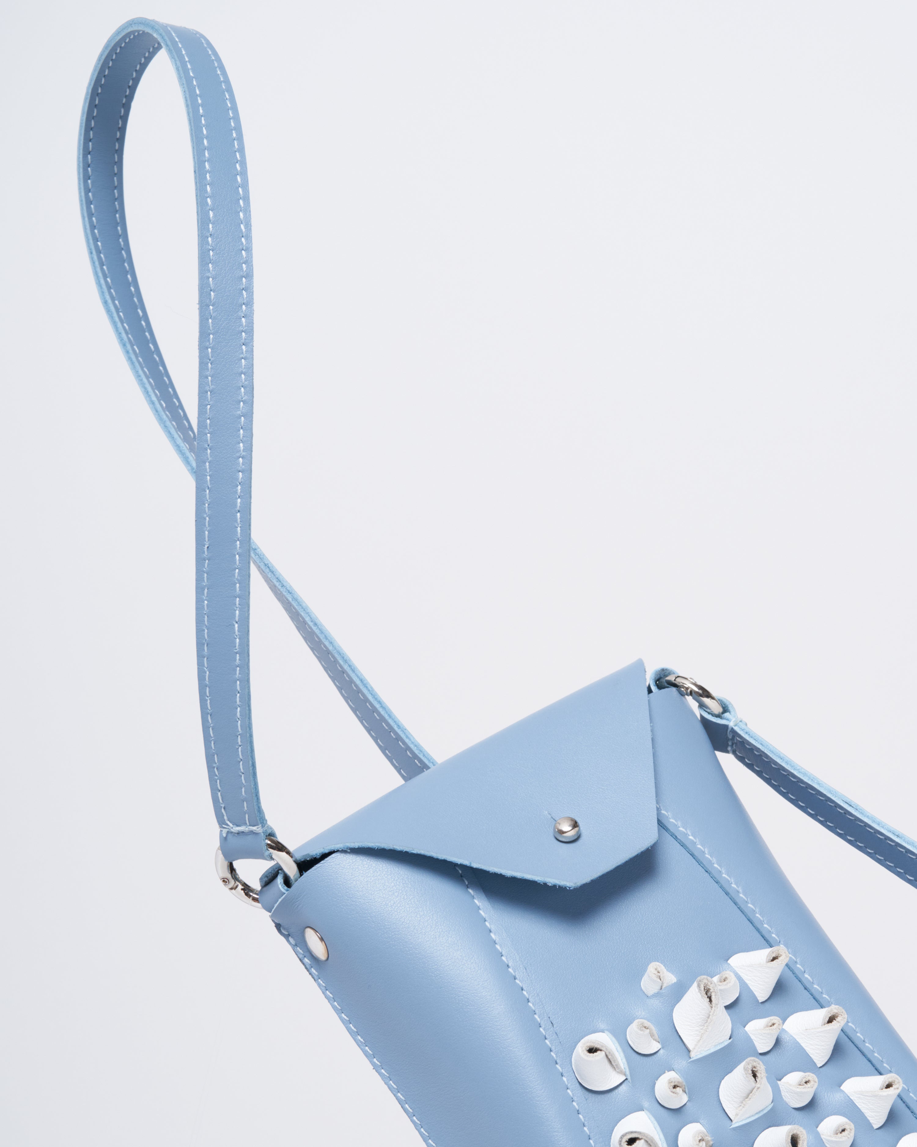 Escama Bleue & Blanche