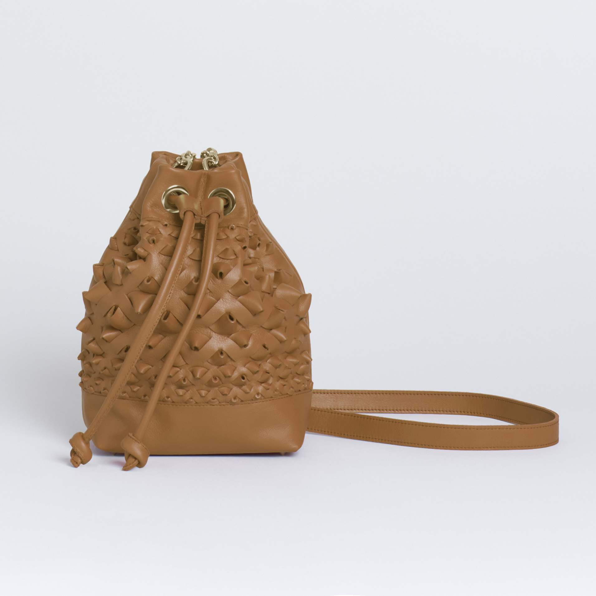 Aluca Camel