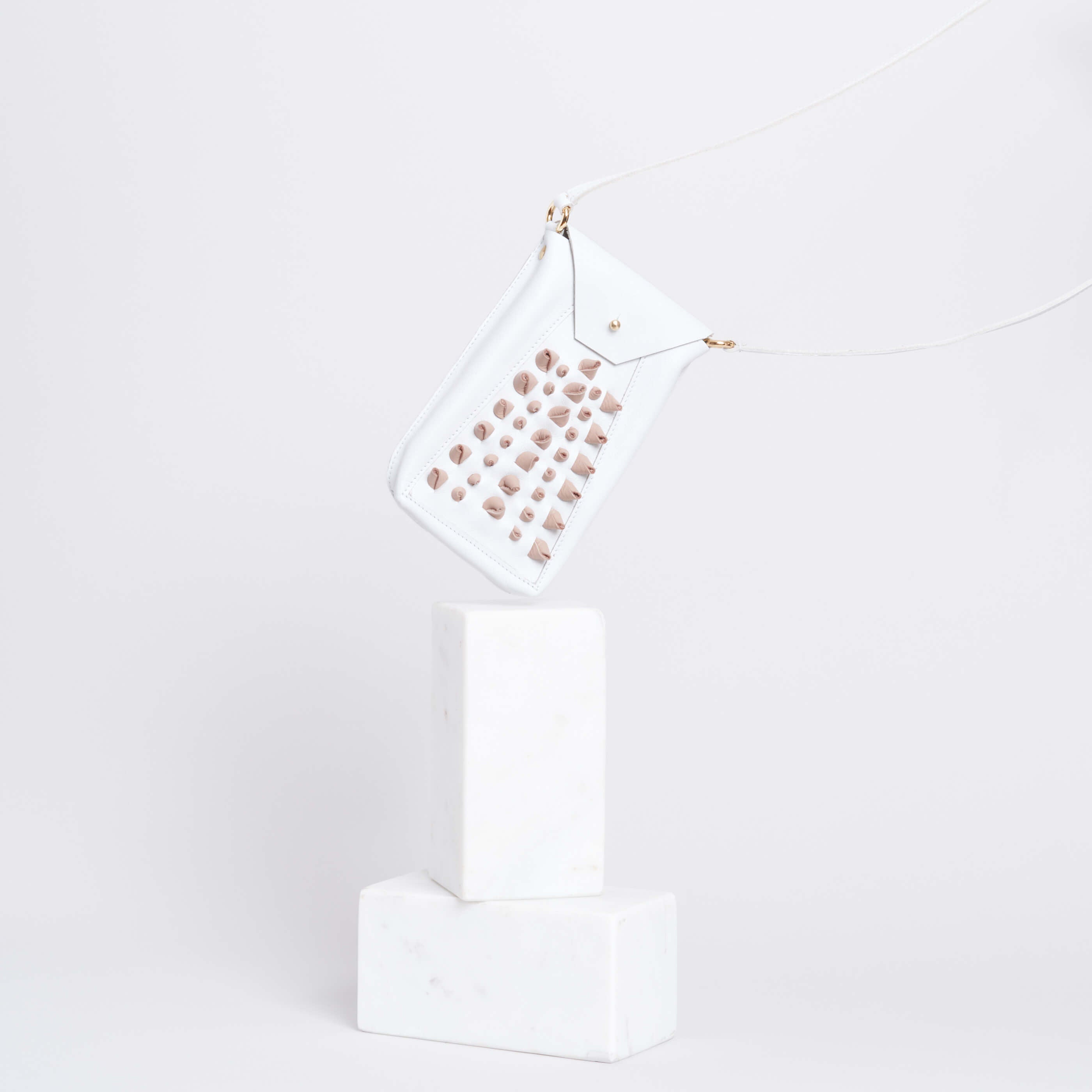 Escama Blanche & Poudre